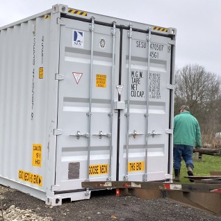 New 40ft Double Door High Cube Shipping Container in Portland, Oregon for sale