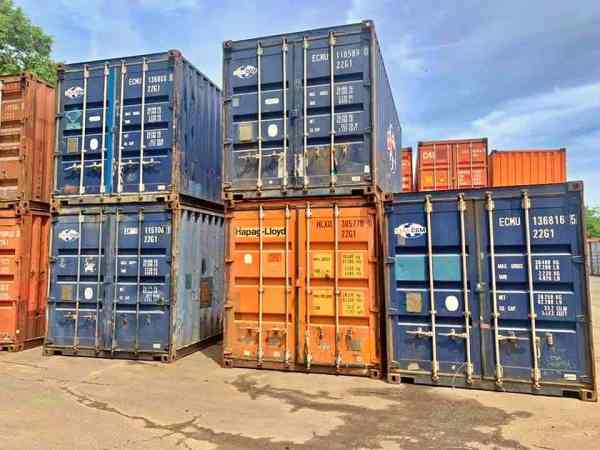 Used 20ft Standard Shipping Container in Newark, New Jersey