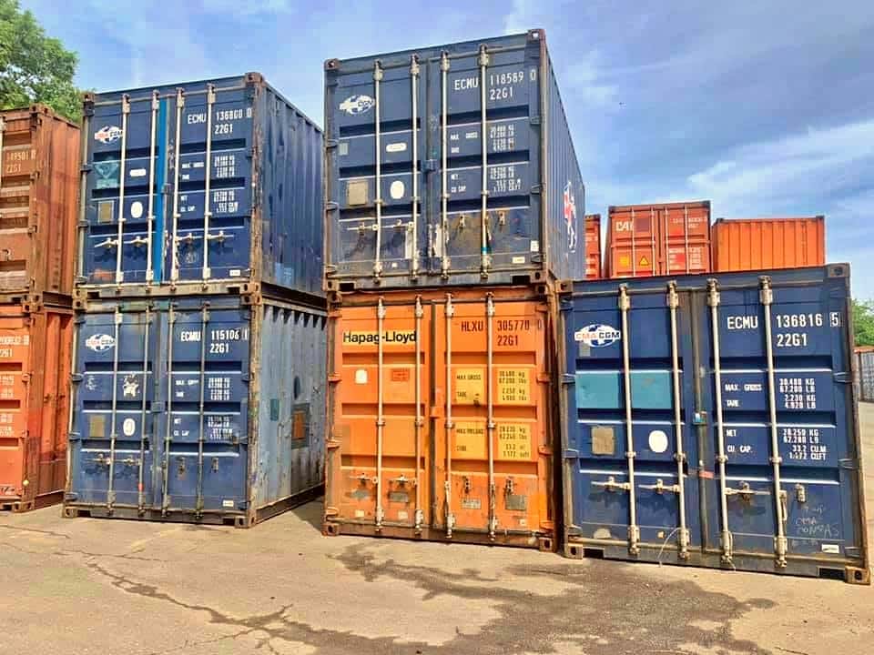 Used 20ft Standard Shipping Container in Newark, New Jersey