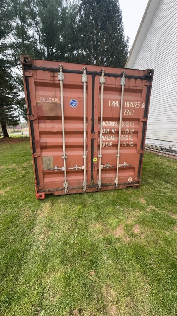Used 20ft Standard Shipping Container in Savannah, Georgia