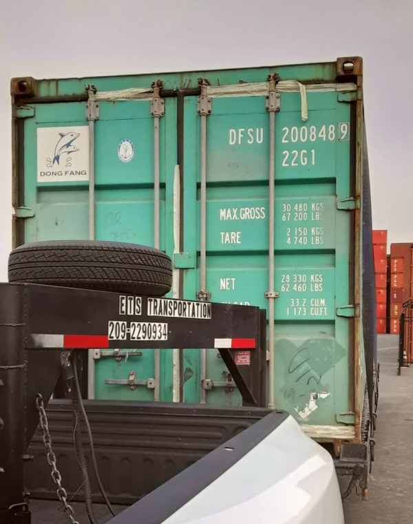 Used 20ft Standard Shipping Container in Minneapolis, Minnesota