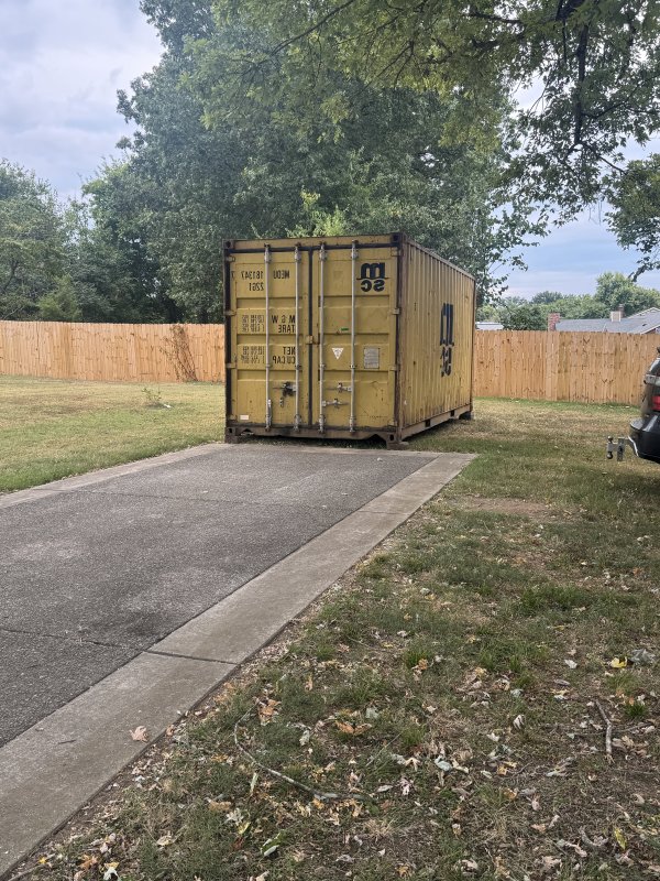 Used 20ft Standard Shipping Container in St. Louis, Missouri
