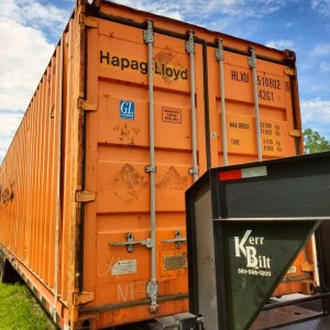 Used 40ft Standard Shipping Container in Newark, New Jersey