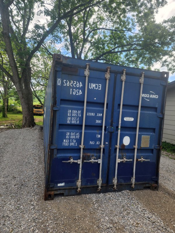 Used 40ft Standard Shipping Container in Nashville, Tennessee