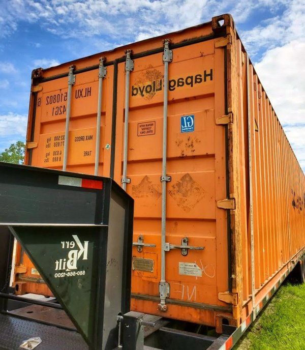 Used 40ft Standard Shipping Container in Cincinnati, Ohio