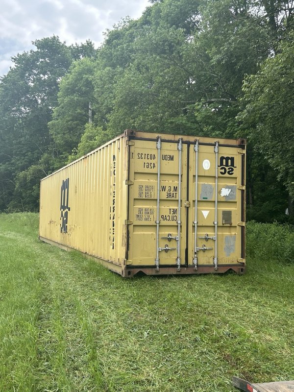 Used 40ft Standard Shipping Container in Kansas City, Missouri